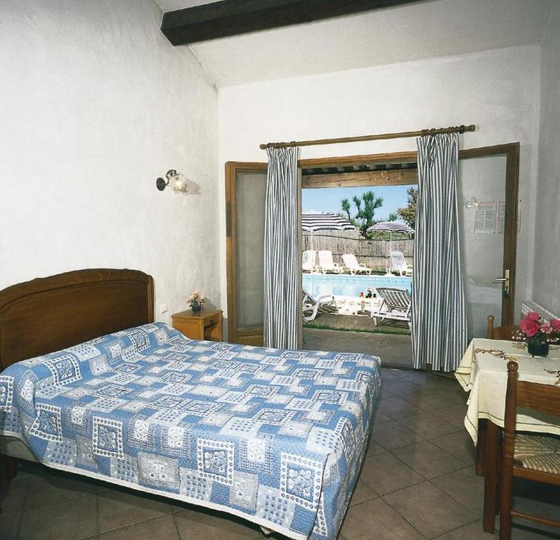 Auberge De La Fadaise Saintes-Maries-de-la-Mer Phòng bức ảnh